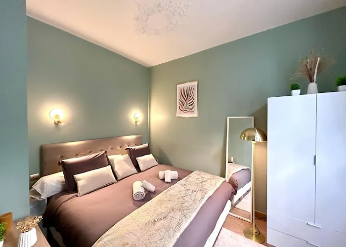 Apartment - Arc De Triomphe - 4 People