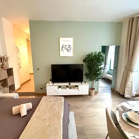 公寓式酒店 Luxury Arc-de-triomphe - 4 People 巴黎